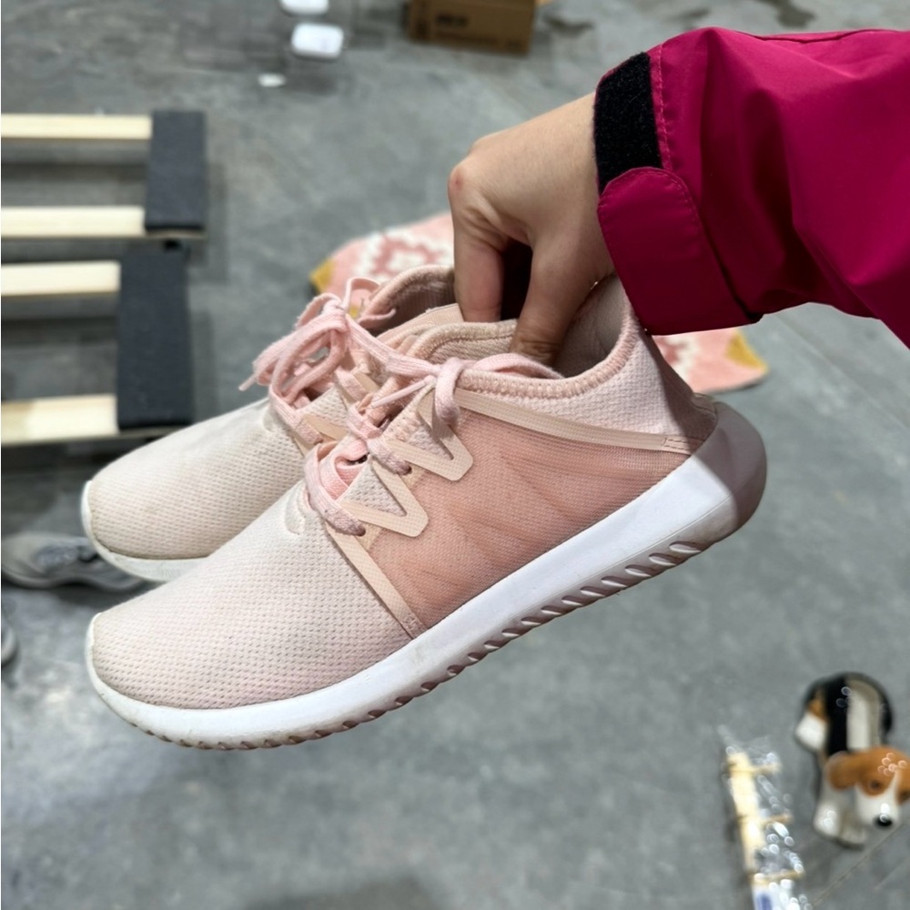Women's Pink Adidas Shoes